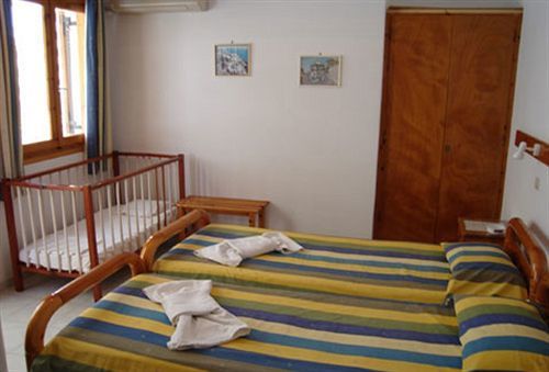 Stergia Hotel Парос Екстериор снимка